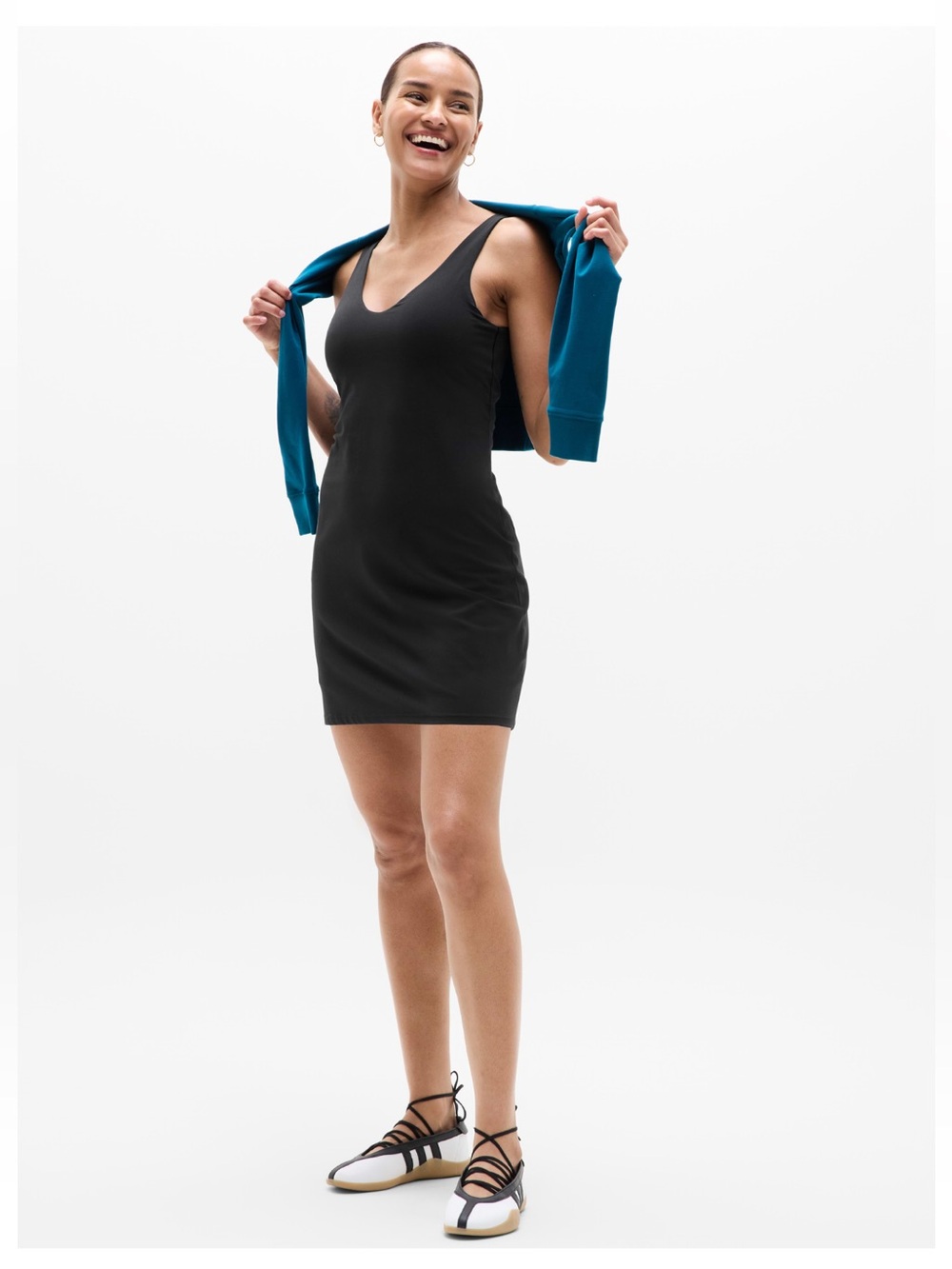 Athleta Transcend Black Sleeveless V-Neck Tank Dress